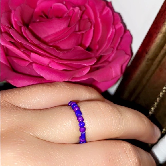 BEADED RING - Picture 1 of 5